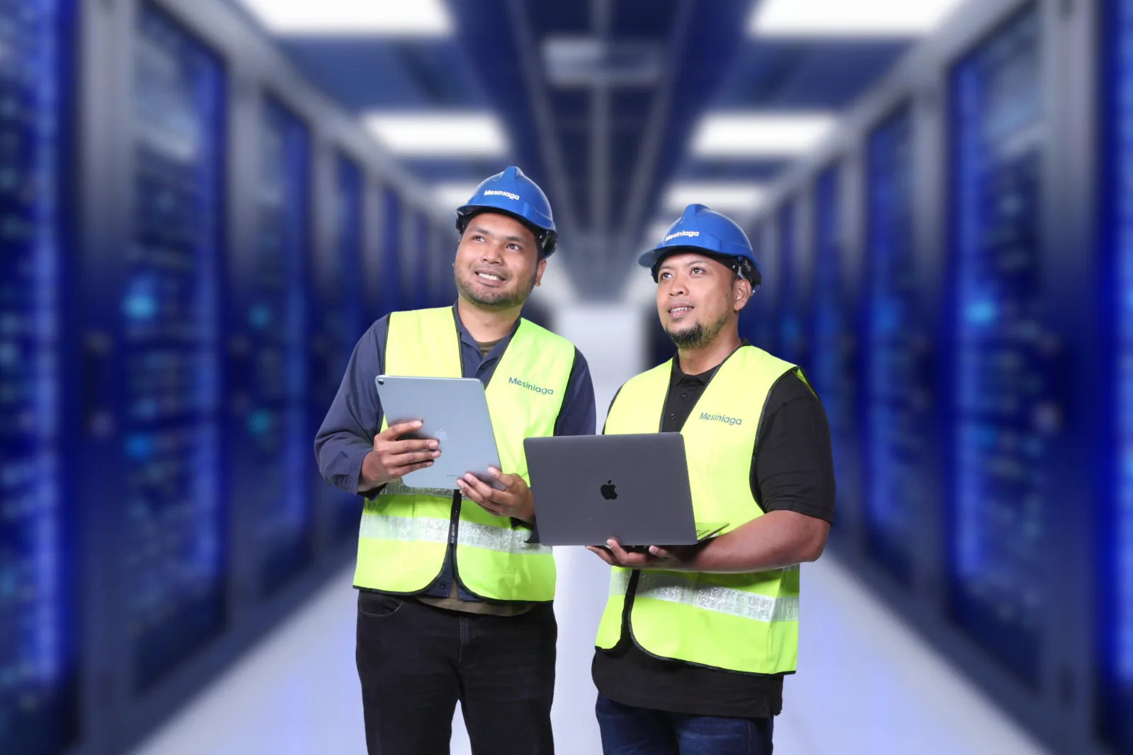 Mesiniaga engineers in a data centre